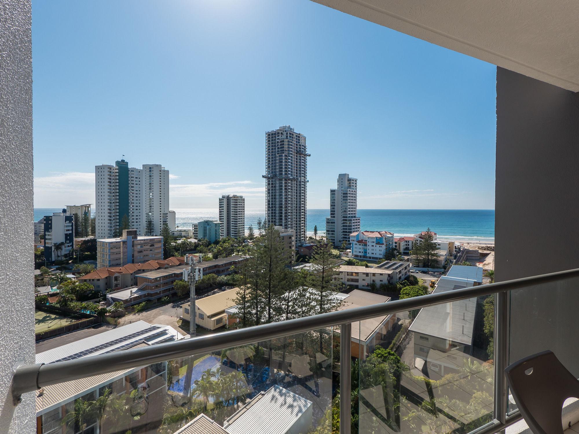 Ipanema 3*